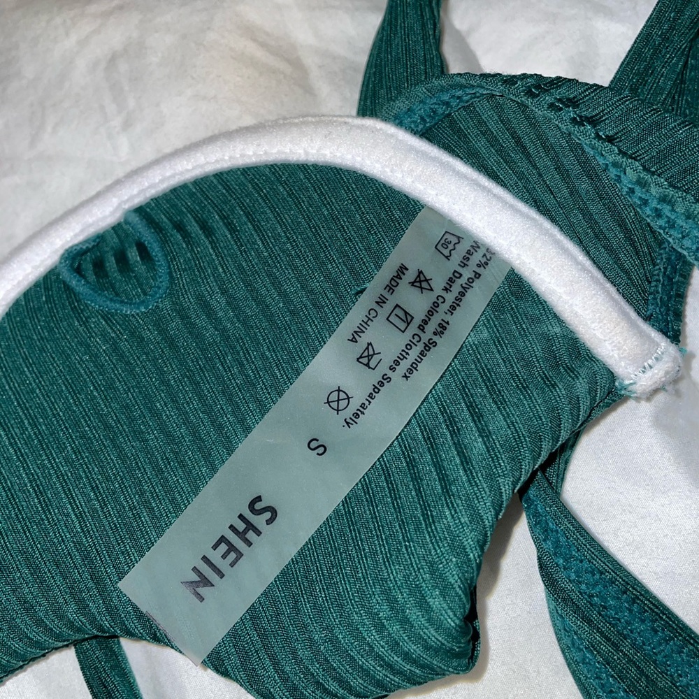 Bikini Set!! - Picture 4 of 4